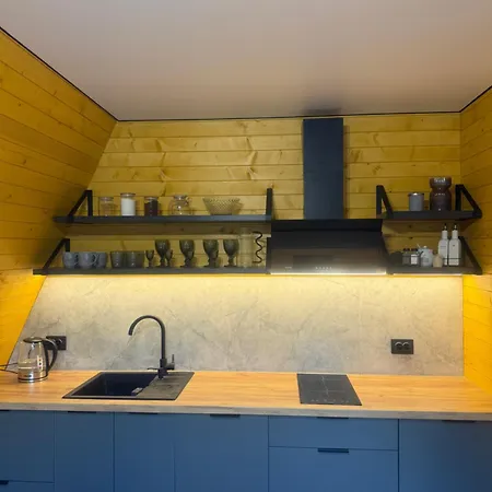 Σαλέ лісовий трикутник Mykulychyn