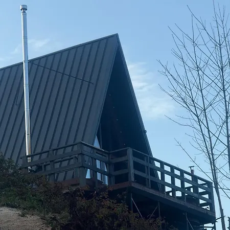 лісовий трикутник Σαλέ