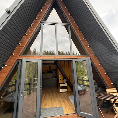 Chalet лісовий трикутник