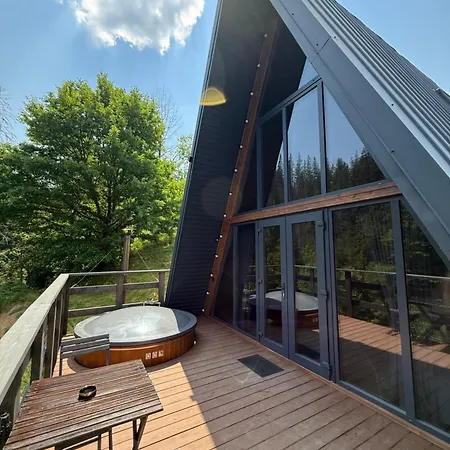 Chalet лісовий трикутник